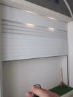 Współczesne drzwi garażowe z aluminium automatyczne bi składane rolety