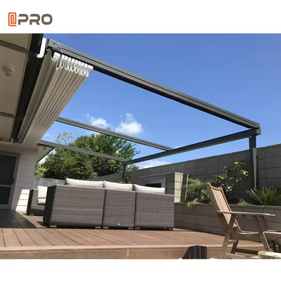 Ogrodzenie zewnętrzne z aluminiowego ramy Pvc Awning Sunshade Waterproof Retractable Roof Awning Pergola