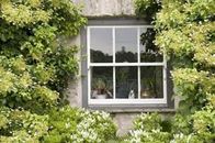 Nowoczesne aluminiowe okna przesuwne Push - Pull Pionowo przesuwne o grubości 1,4 mm Top Hung Aluminium Windows