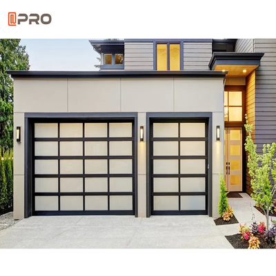 Nowoczesne inteligentne aluminiowe drzwi garażowe 8x7 szklane przemysłowe segmentowe bramy garażowe